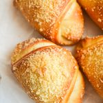 дрожжевые рогалики