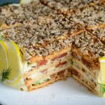 несладкий торт без выпечки