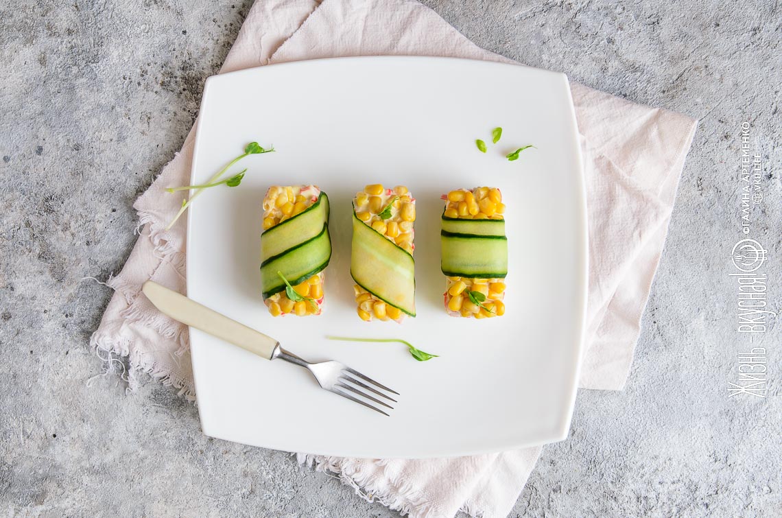 Три простых салата с крабовыми палочками