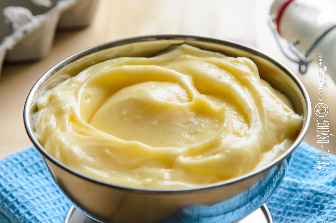 Классический заварной крем (для торта «Наполеон» и других десертов)