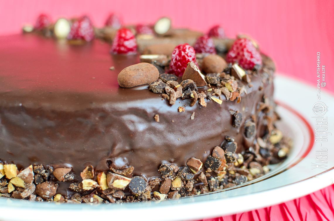 Торт «Трюфель с малиной»