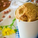 мороженое с арахисом