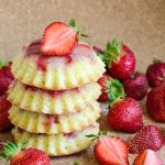 бисквит с клубникой в духовке