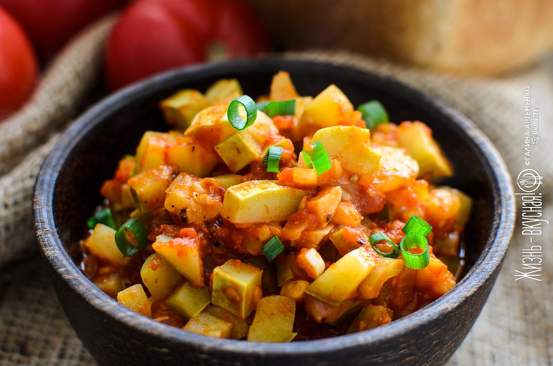 Домашняя кабачковая икра кусочками