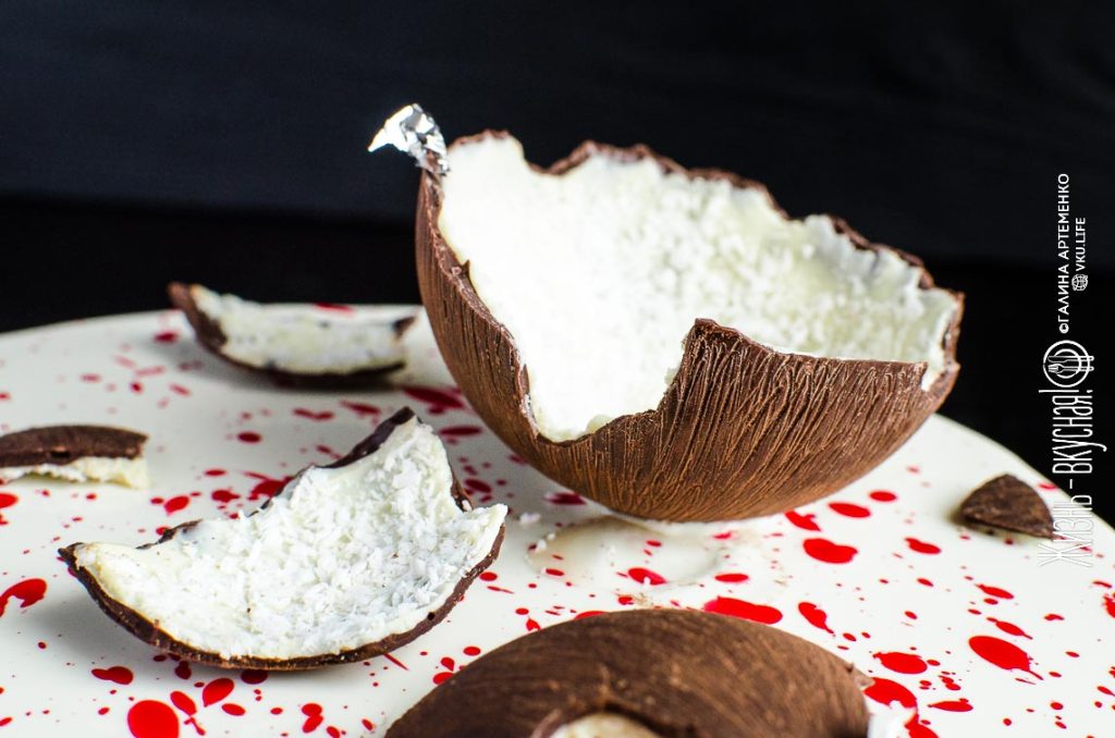 клубничный муссовый торт