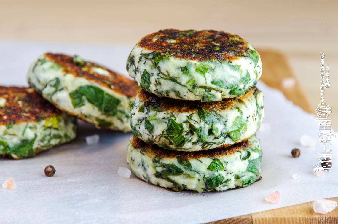 Сырники с зеленью. Много зелени, много-много зелени!