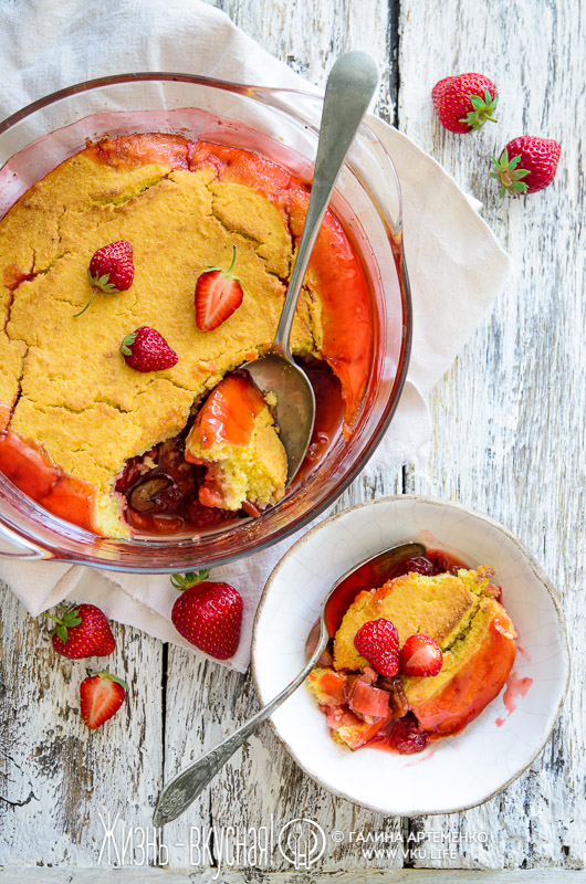 ревень с клубникой