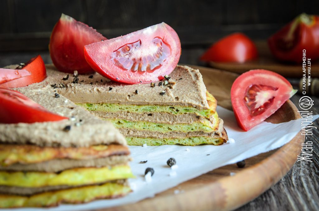 торт из кабачков с помидорами