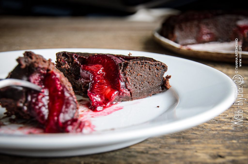 клафути со сливами