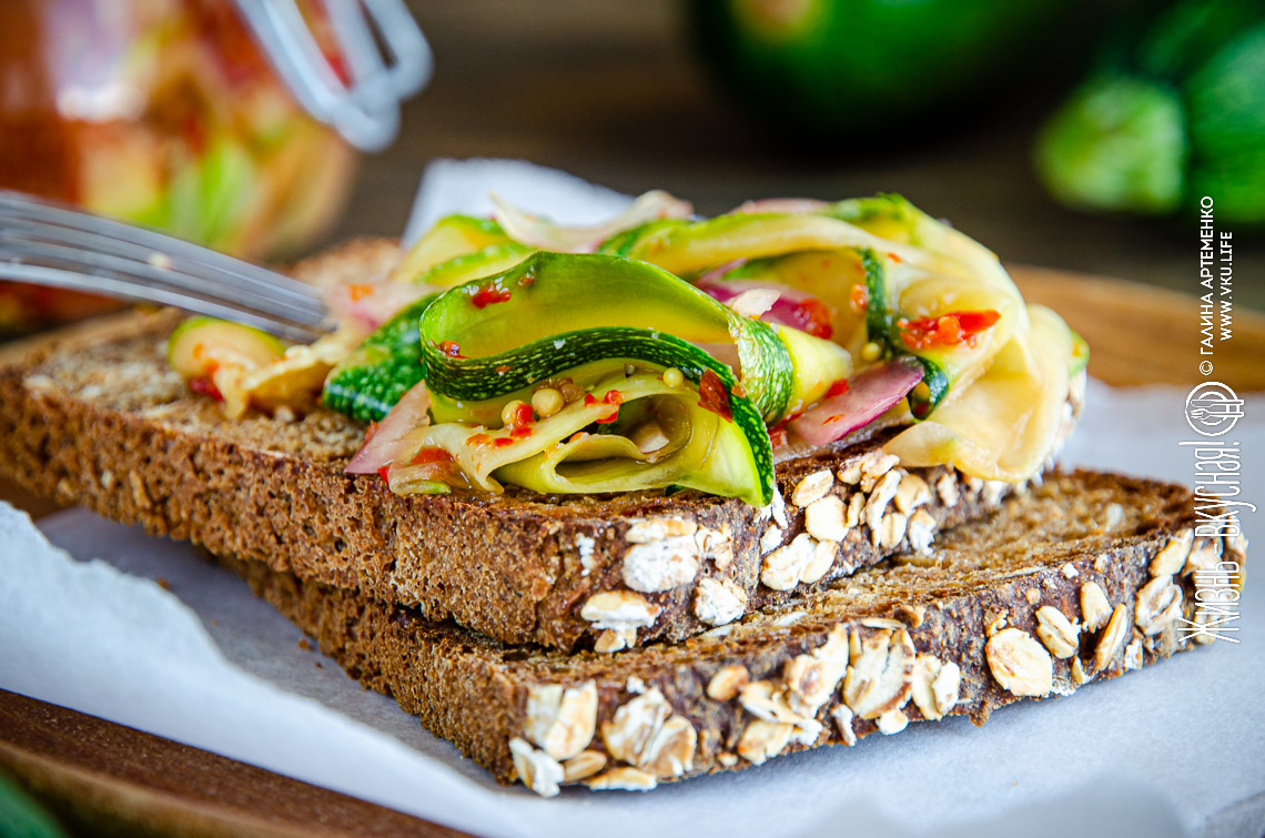 Маринованные кабачки по-быстрому и на зиму