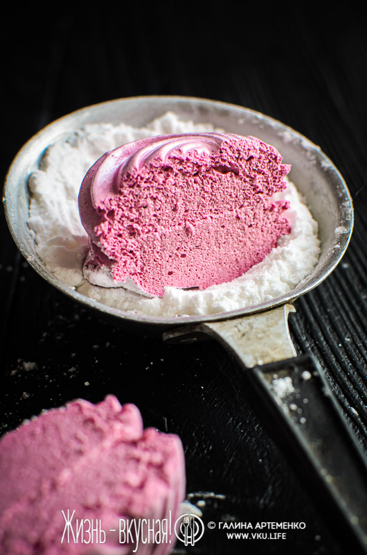 зефир из сливы с кардамоном