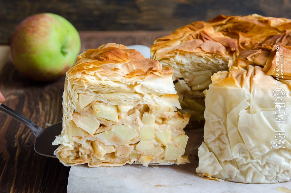 яблочный пирог мало теста