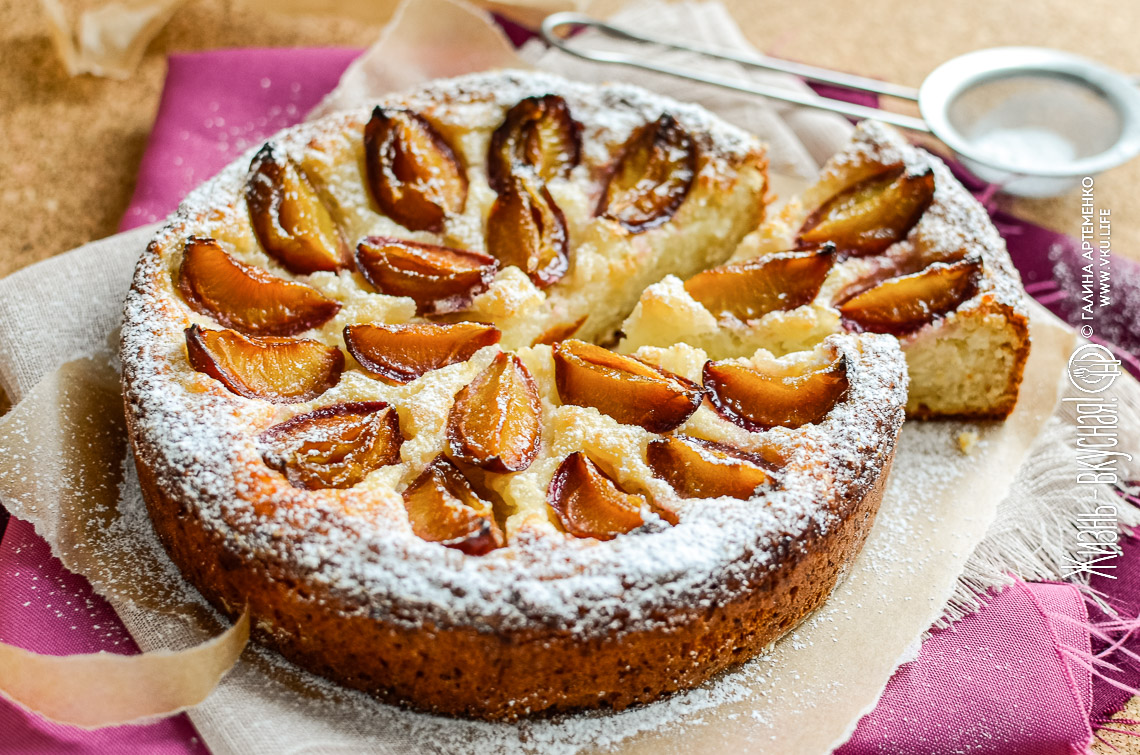 Сливовый пирог, рецепт с рисовым кремом