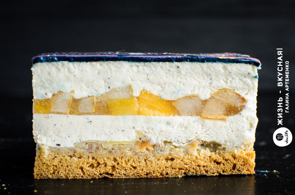 торт с грушей