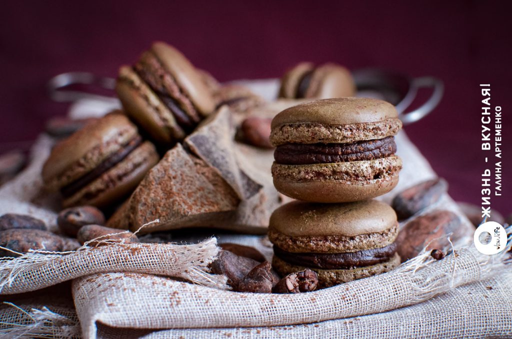 шоколадные макарон