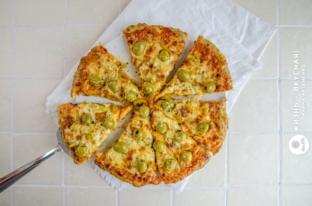 пицца из мяса