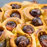 пирог из сосисок в тесте